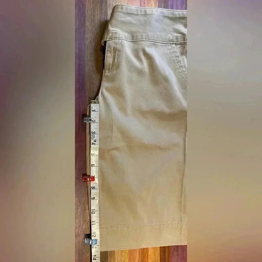 Victoria's Secret Moda International Tan Bermuda Shorts, 10 - Picture 5 of 7